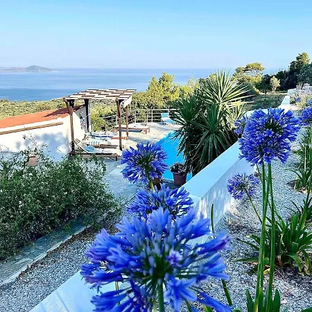 Stunning View & Privacy, Deluxe Poolvilla Alónnisos